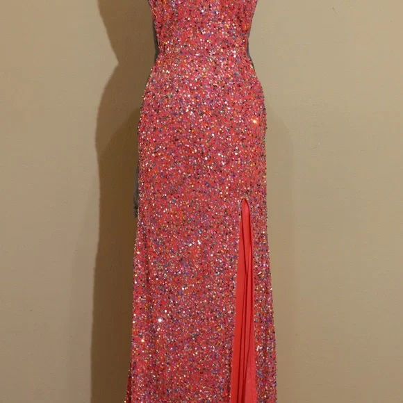 Scala v neck crossback sequin prom dress in Caly color size 0
